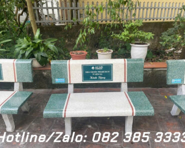 Ghế đá sân trường Xanh Trắng T12